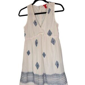 Chelsea & Violet White and Blue Sleeveless Size Small Dress Sze Small
